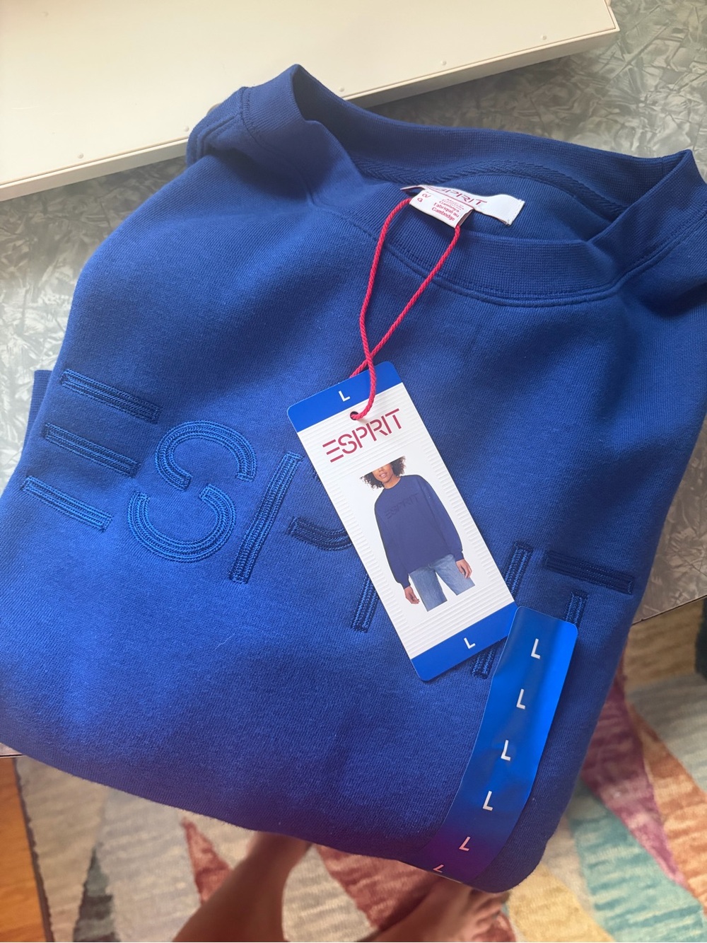 NWT Esprit Blue Embroidered Sweatshirt. Monochrome. Size L